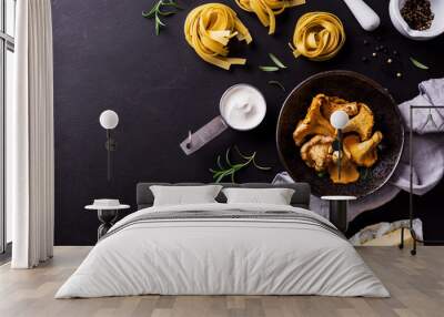 Cooking - tagliatelle with chanterelle mushrooms - ingredients Wall mural