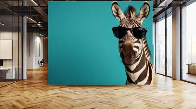 Giraffe with Sunglasses on a Solid Background, Featuring Ample Copy Space
 Wall mural