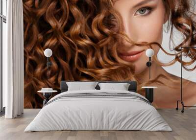 woman with beautifull hair Wall mural