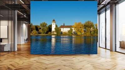 Frühling am Chiemsee mit Blick zur Fraueninsel und dem berühmten Campanile Wall mural