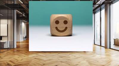 Pictogramme smiley sur cube en bois Wall mural