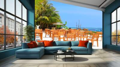 Maafushi Maldives - February 2022 : Beautiful turquoise waters on a hot sunny relaxing day.  Wall mural