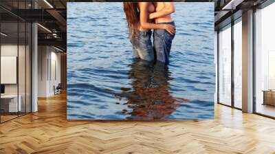 couple at the beach Wall mural