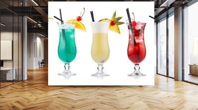 set of alcoholic cocktails isolated on white Wall mural