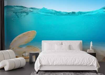 pearl underwater Wall mural