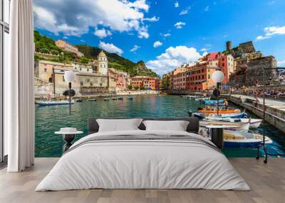 Vernazza, Cinque Terre, Italien  Wall mural