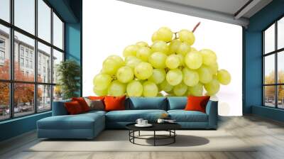 one cluster of green grapes Wall mural