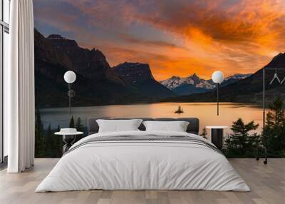 St. Mary Lake and wild goose island in Glacier national park Wall mural