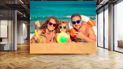 Family at the beach Wall mural