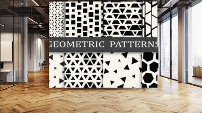 Seamless geometric halftone pattern set Wall mural