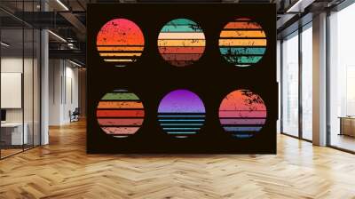 Retro 90s abstract ocean sunset circle badges. Surf beach graphic sunrise with gradient and grunge texture. Neon vintage sunset vector set Wall mural