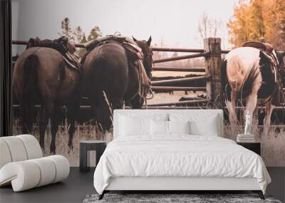 weary horses Wall mural