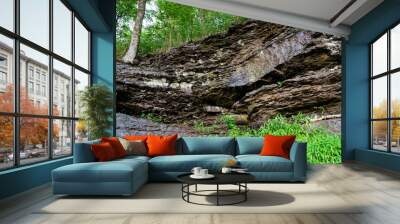 Rock Wall With Dripping Water Wall mural