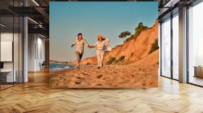 Couple on the beach Wall mural