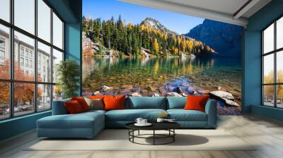 Picturesque view on Blue Lake. Autumn mountains landscape with Blue Lake and bright orange larches in the North Cascades National Park in Washington State, USA. Wall mural