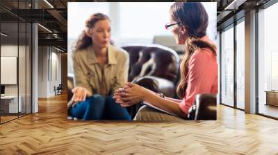 psychologist having session with her patient Wall mural