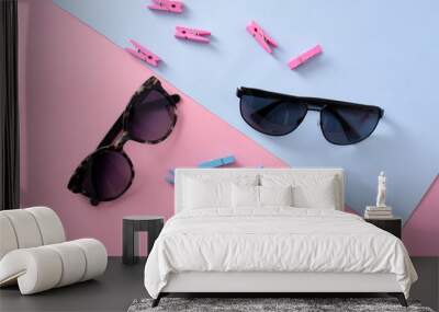 sunglasses / eyewear on pastel color paper background  Wall mural