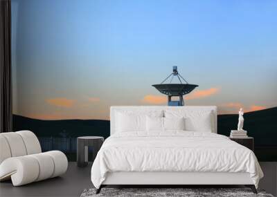 radio telescope Wall mural