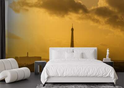 eiffel tower at sunset Wall mural