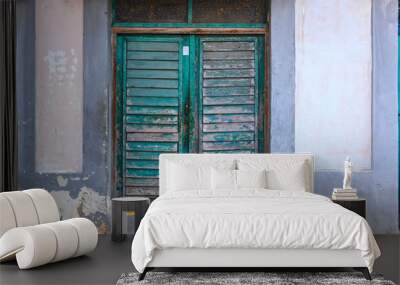 Old green door of a house in Havana, Cuba Wall mural